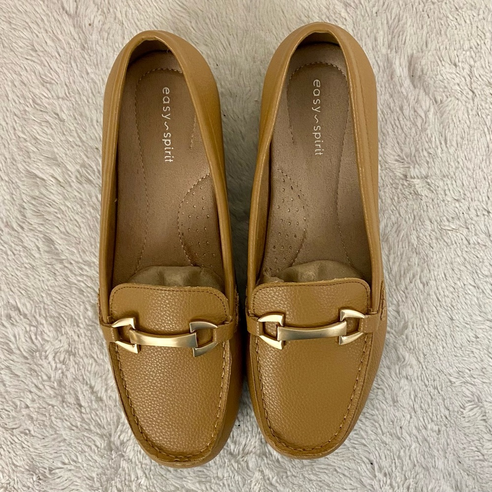 Easy Spirit Morgana Tan Loafers Women’s Size 8W Metal Bit Detail Vegan - Picture 6 of 9